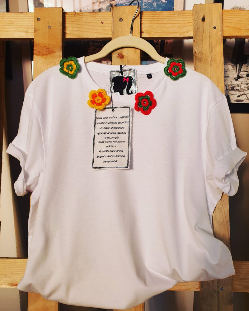 T-shirt figlia dei fiori