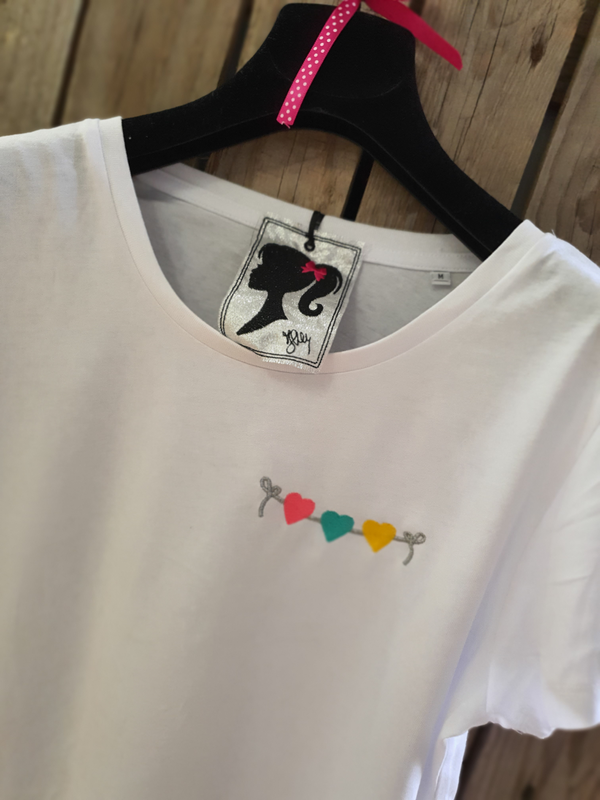 T-shirt cuori su filo